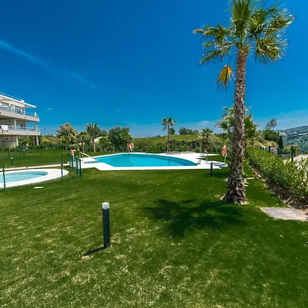 Luxury La Cala Golf Retreat With Terrace & Pool *